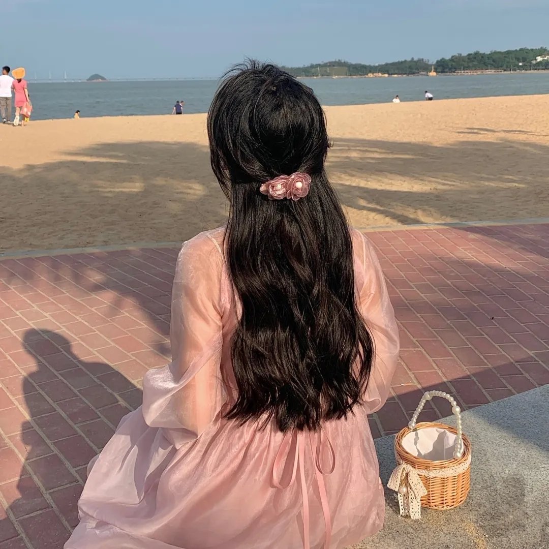 相亲故意走错桌，当天闪婚嫁医生